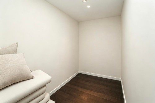 107-5151 Brighthouse Way, Richmond, BC - Indoor Photo Showing Other Room