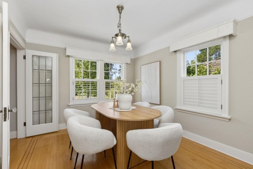 3933 King Edward Avenue W, Vancouver, BC - Indoor Photo Showing Dining Room