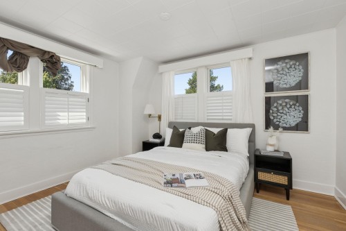 3933 King Edward Avenue W, Vancouver, BC - Indoor Photo Showing Bedroom