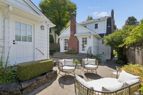 3933 King Edward Avenue W, Vancouver, BC - Outdoor