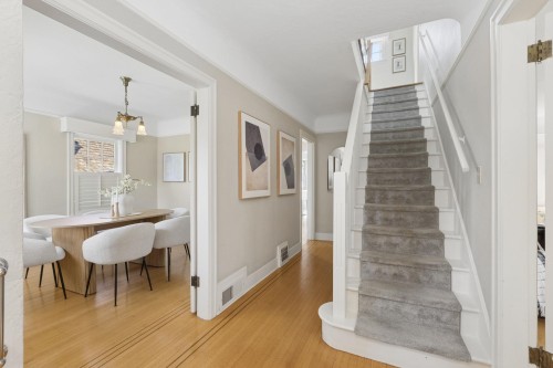 3933 King Edward Avenue W, Vancouver, BC - Indoor