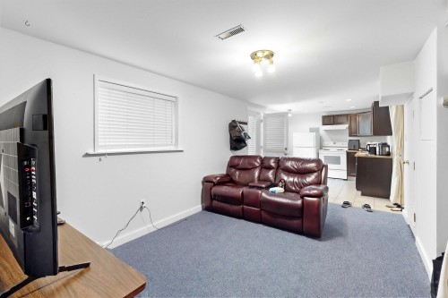 10111 Ainsworth Crescent, Richmond, BC - Indoor