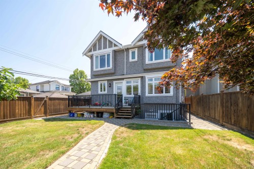 2715 20Th Avenue W, Vancouver, BC - Outdoor
