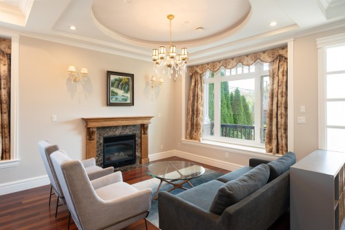 2715 20Th Avenue W, Vancouver, BC - Indoor Photo Showing Living Room With Fireplace