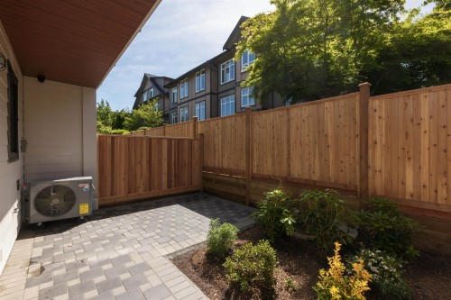 5-6525 Dufferin Avenue, Burnaby, BC - Outdoor With Exterior