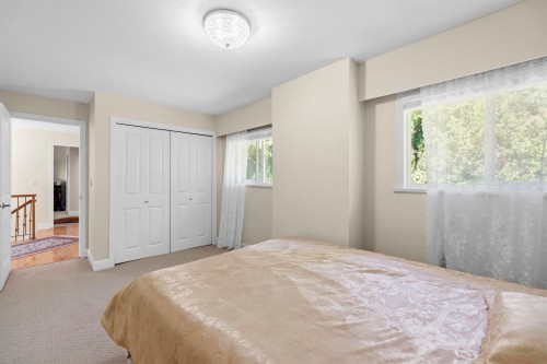 875 Greenwood Road, West Vancouver, BC - Indoor Photo Showing Bedroom