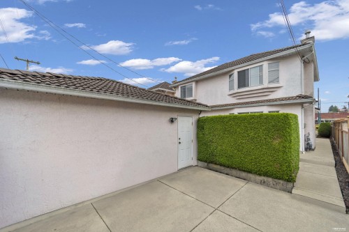 1268 Nanaimo Street, Vancouver, BC - Outdoor