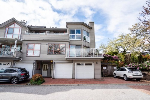 55-323 Governors Court  New Westminster, BC V3L 5S6
