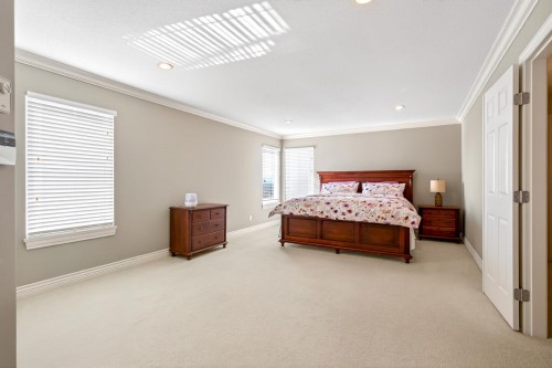 1671 Mallard Court, Coquitlam, BC - Indoor Photo Showing Bedroom