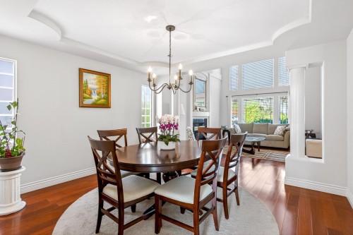 1671 Mallard Court, Coquitlam, BC - Indoor Photo Showing Dining Room
