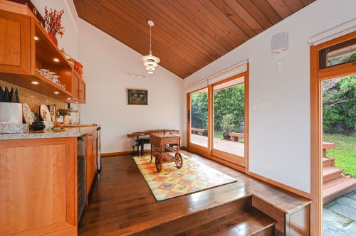 4729 Paton Street, Vancouver, BC - Indoor