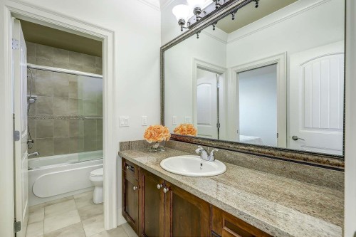 8151 Dalemore Road, Richmond, BC - Indoor Photo Showing Bathroom
