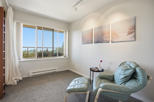 302-5780 Trail Avenue, Sechelt, BC 