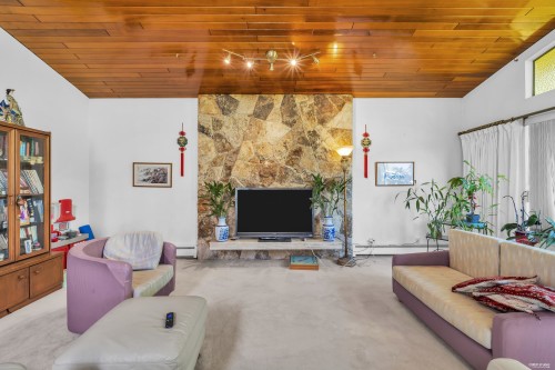 970 Duthie Avenue, Burnaby, BC - Indoor
