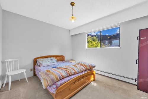 970 Duthie Avenue, Burnaby, BC - Indoor Photo Showing Bedroom