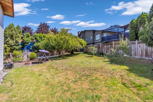 970 Duthie Avenue, Burnaby, BC - Outdoor