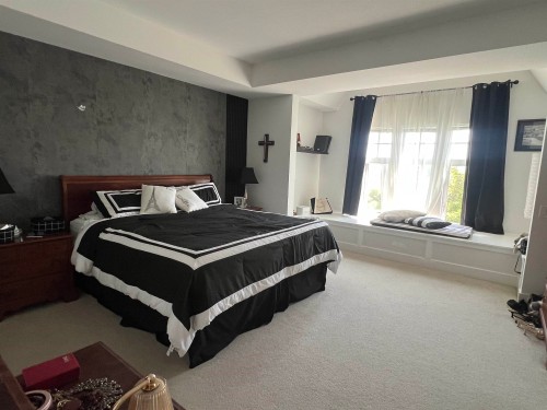 3497 David Avenue, Coquitlam, BC - Indoor Photo Showing Bedroom