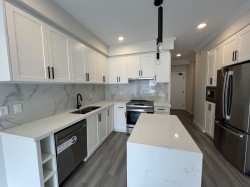 12143 223 Street Maple Ridge, BC V2X 4R1