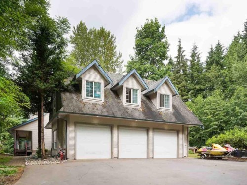 24150 132 Avenue, Maple Ridge, BC - Outdoor