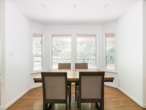 24150 132 Avenue, Maple Ridge, BC - Indoor Photo Showing Dining Room