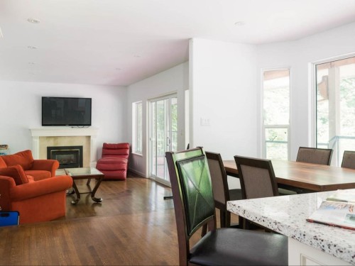 24150 132 Avenue, Maple Ridge, BC - Indoor With Fireplace