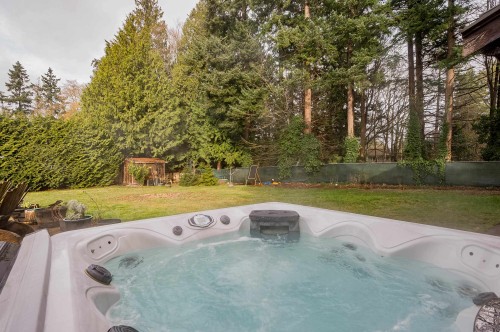 5079 Walker Avenue, Delta, BC - Outdoor