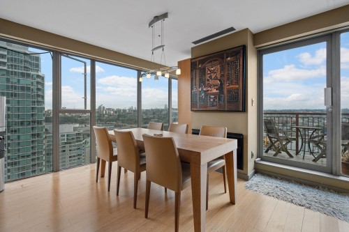 2302-1000 Beach Avenue, Vancouver, BC - Indoor Photo Showing Dining Room