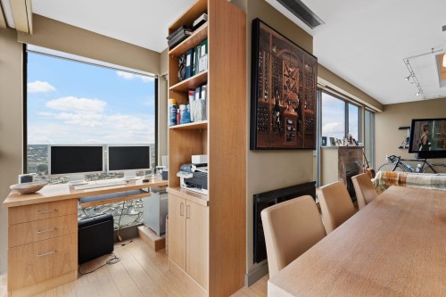 2302-1000 Beach Avenue, Vancouver, BC - Indoor Photo Showing Office