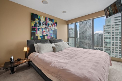 2302-1000 Beach Avenue, Vancouver, BC - Indoor Photo Showing Bedroom