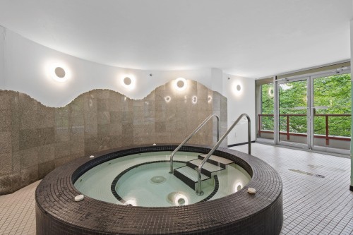 2302-1000 Beach Avenue, Vancouver, BC - Indoor Photo Showing Other Room