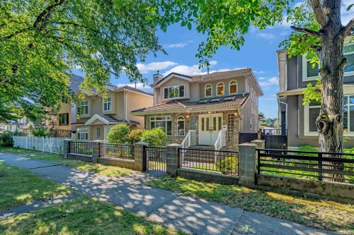 2866 44Th Avenue E, Vancouver, BC - Outdoor