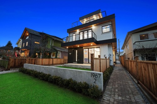 1-1967 13Th Avenue E, Vancouver, BC 