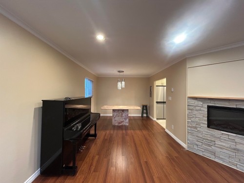 3147 8Th Avenue W, Vancouver, BC - Indoor With Fireplace