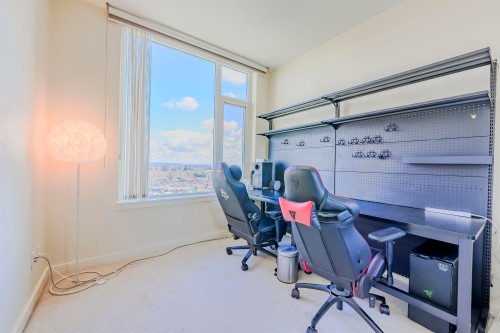 1705-8677 Capstan Way, Richmond, BC - Indoor