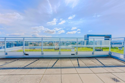 1705-8677 Capstan Way, Richmond, BC - Outdoor With View