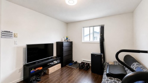 10520 Odlin Road, Richmond, BC - Indoor