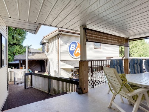 960 Porter Street, Coquitlam, BC - Outdoor With Deck Patio Veranda With Exterior