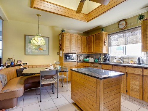 960 Porter Street, Coquitlam, BC - Indoor