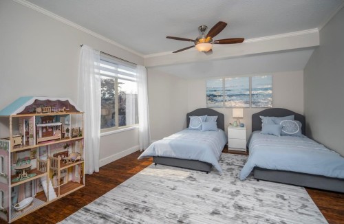 23005 Olund Crescent, Maple Ridge, BC - Indoor Photo Showing Bedroom