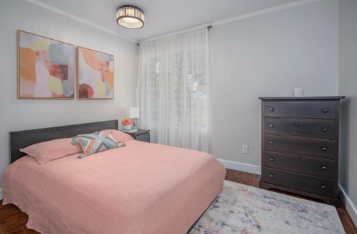 23005 Olund Crescent, Maple Ridge, BC - Indoor Photo Showing Bedroom