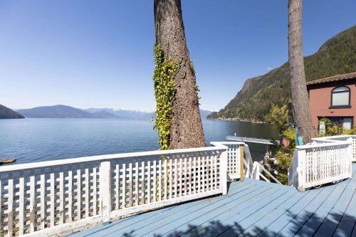 4 Strachan Point Road, West Vancouver, BC - Outdoor With Body Of Water With Deck Patio Veranda