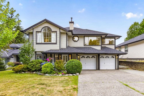 23555 108 Avenue, Maple Ridge, BC - Outdoor With Facade
