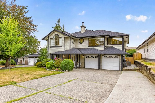 23555 108 Avenue, Maple Ridge, BC - Outdoor With Facade