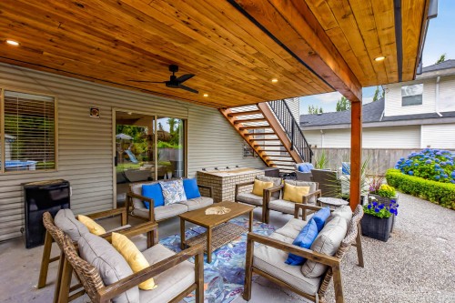 23555 108 Avenue, Maple Ridge, BC - Outdoor With Deck Patio Veranda With Exterior
