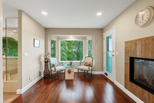 2264 Sorrento Drive, Coquitlam, BC - Indoor With Fireplace