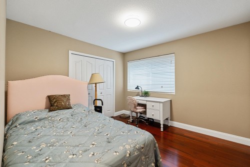 2264 Sorrento Drive, Coquitlam, BC - Indoor Photo Showing Bedroom