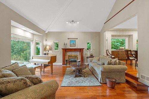 2264 Sorrento Drive, Coquitlam, BC - Indoor Photo Showing Living Room With Fireplace