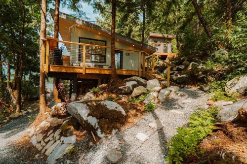 14 Croker Island E North Vancouver, BC V0V 0V0