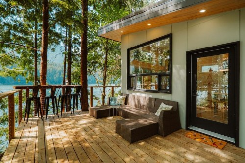 14 Croker Island E, North Vancouver, BC - Outdoor With Deck Patio Veranda With Exterior