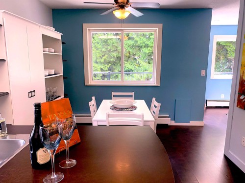 12044 Mcintyre Court, Maple Ridge, BC - Indoor Photo Showing Dining Room